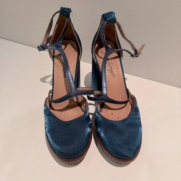 Free People Wythe Platform Heel Blue Size 38 Made in Spain - Picture 2 of 7
